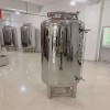 唐河鴻謙立式儲罐無菌水箱超水儲水罐反滲透水箱各種規(guī)格