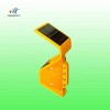 石家莊波形護(hù)欄警示燈 太陽(yáng)能輪廓標(biāo)護(hù)欄燈 交通警示d