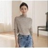 溫碧霞代言IRENENA服裝高*長(zhǎng)袖打底衫氣質(zhì)百搭顯瘦上衣